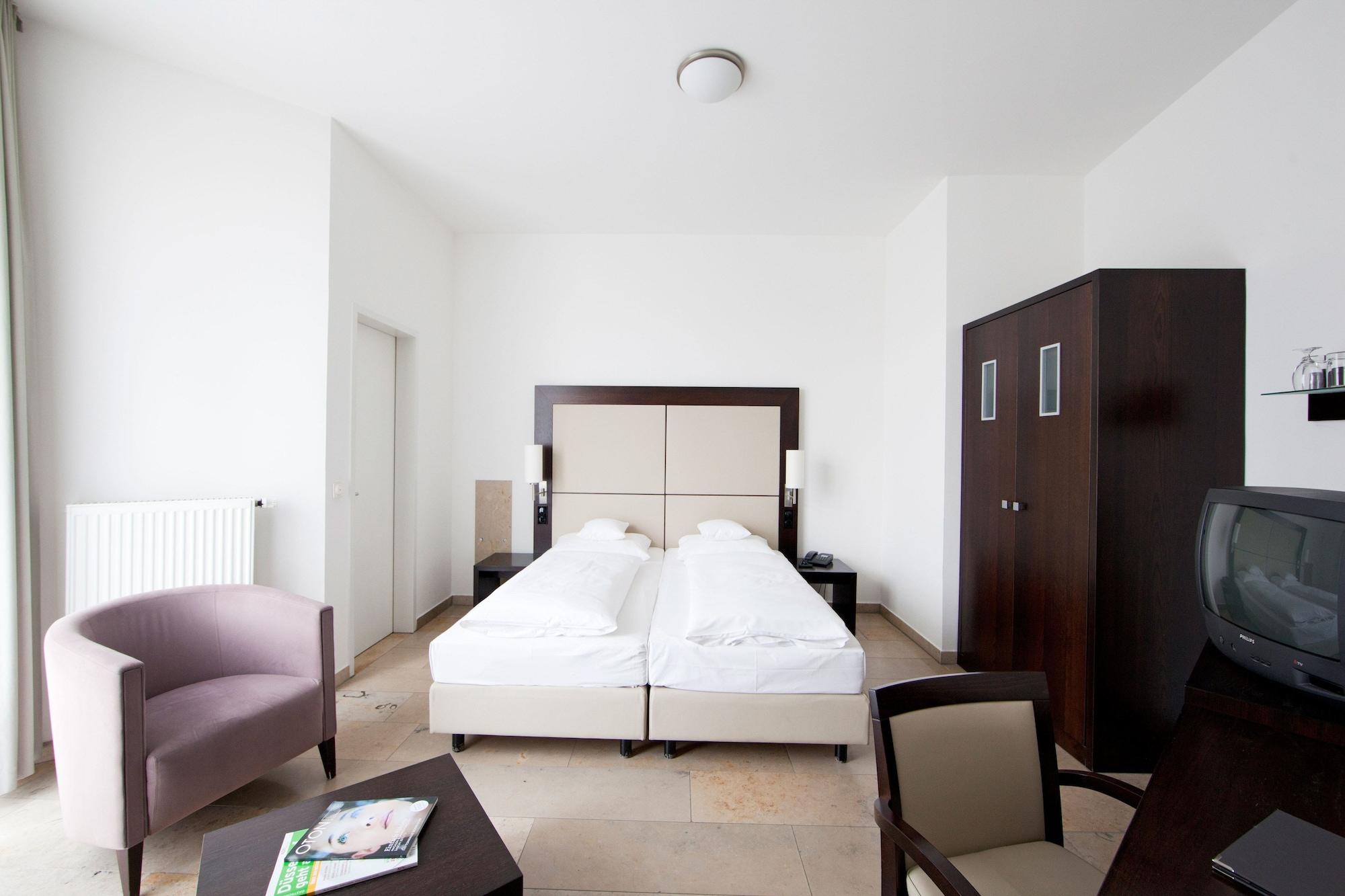 Burns Art Hotel Ντίσελντορφ Δωμάτιο φωτογραφία