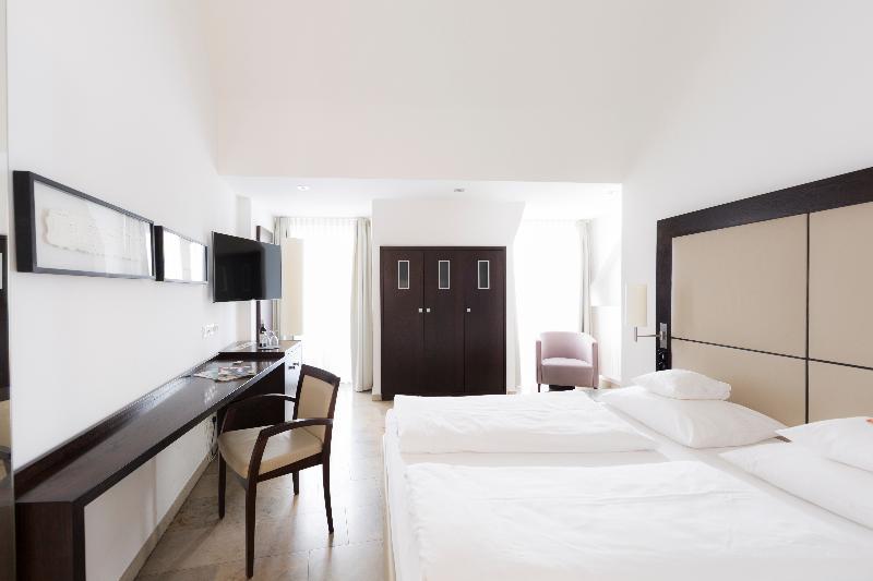 Burns Art Hotel Ντίσελντορφ Εξωτερικό φωτογραφία